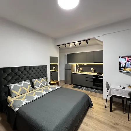 At Urban Bliss Apartman *