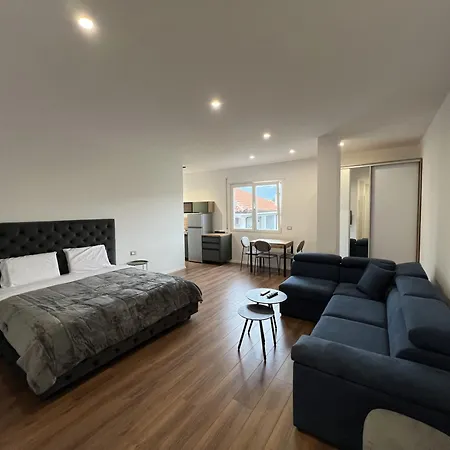 At Urban Bliss Apartman